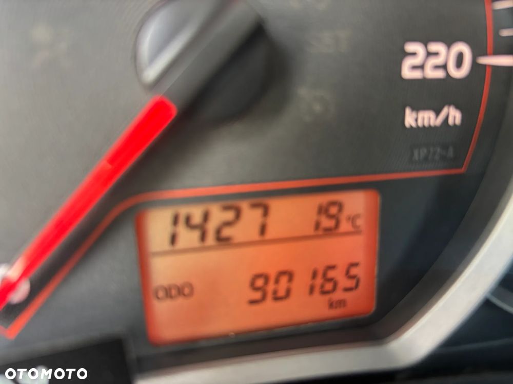 Toyota Yaris 1.33 Luna - 13
