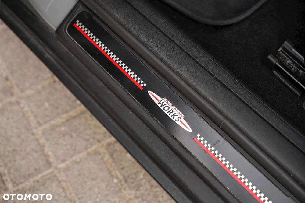 MINI John Cooper Works - 20