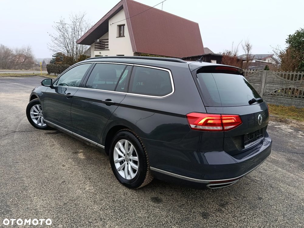 Volkswagen Passat 2.0 TDI SCR (BlueMotion Technology) DSG Comfortline - 23