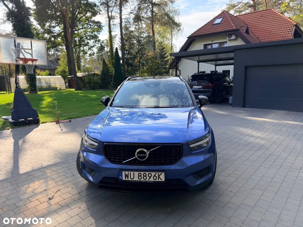 Volvo XC 40 T4 R-Design - 3