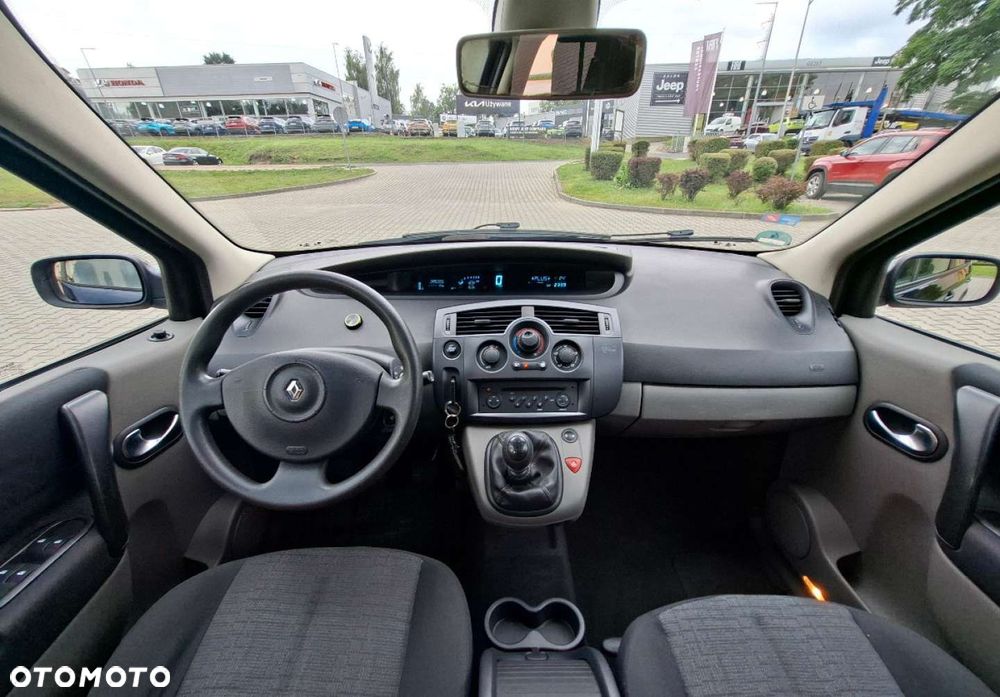Renault Scenic - 23
