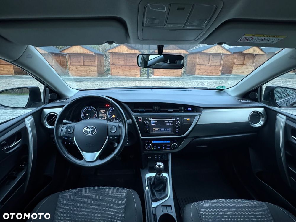 Toyota Auris 1.6 Premium Start - 14