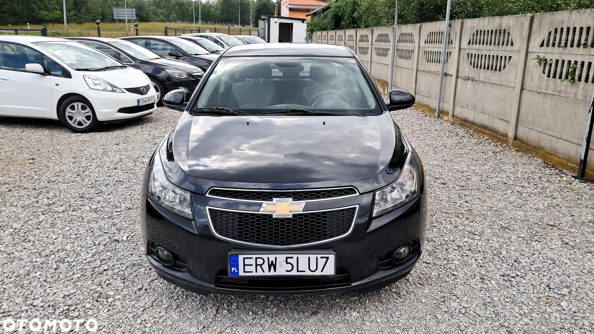 Chevrolet Cruze 1.6 LS - 19