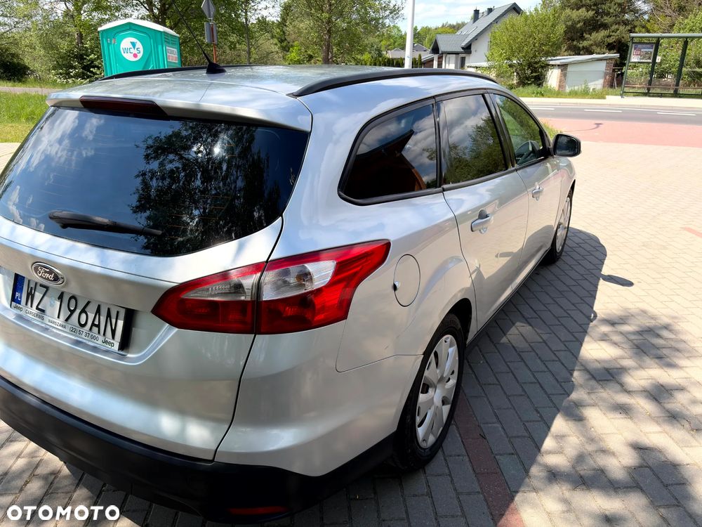 Ford Focus 1.6 TDCi Ambiente - 11