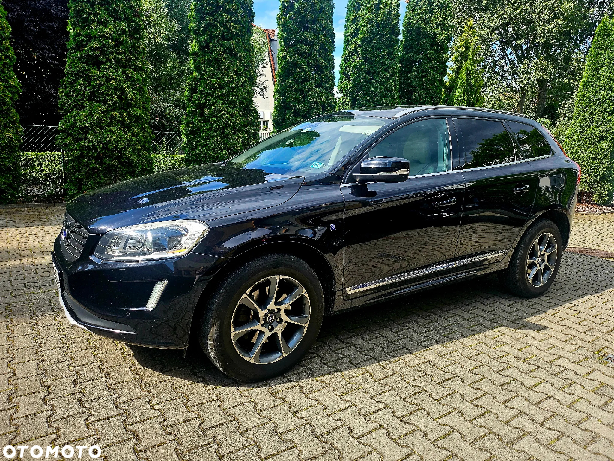 Volvo XC 60 D4 Drive-E Ocean Race - 8