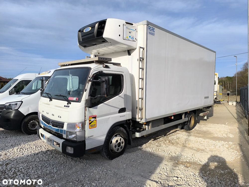 Mitsubishi Fuso center