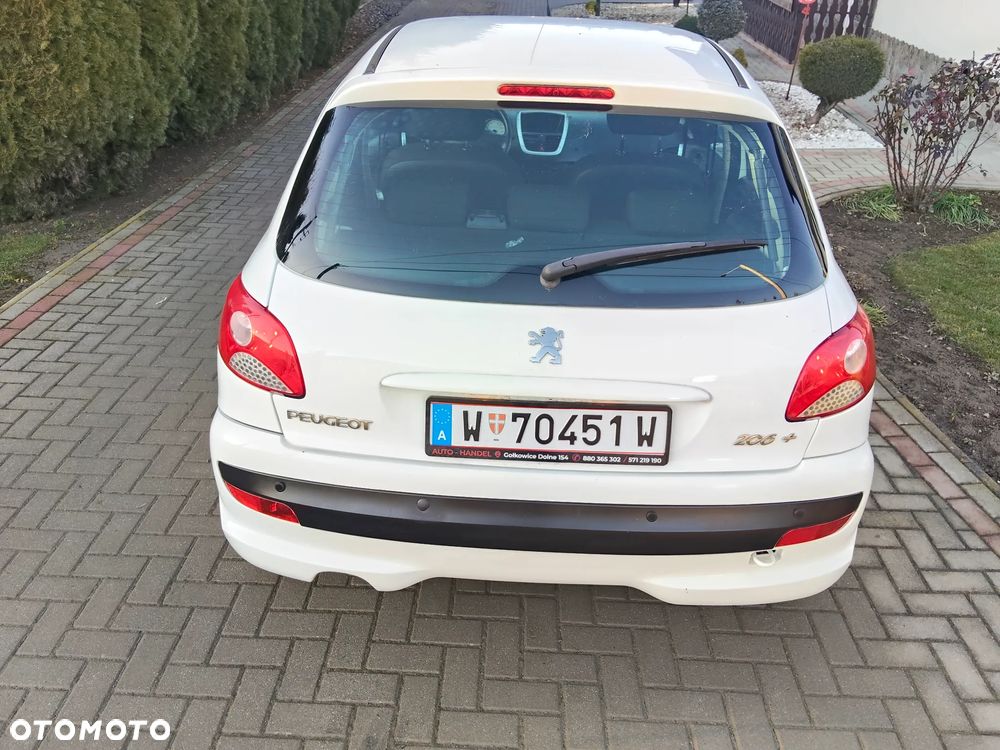 Peugeot 206 plus 75 - 16