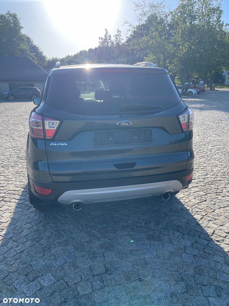 Ford Kuga 2.0 TDCi 4WD Titanium - 24