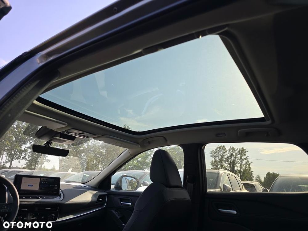 Nissan Qashqai 1.3 DIG-T MHEV N-Connecta Xtronic - 17