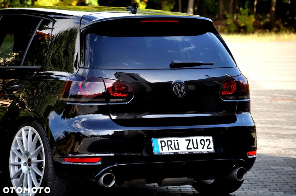 Volkswagen Golf 2.0 GTI DSG - 20