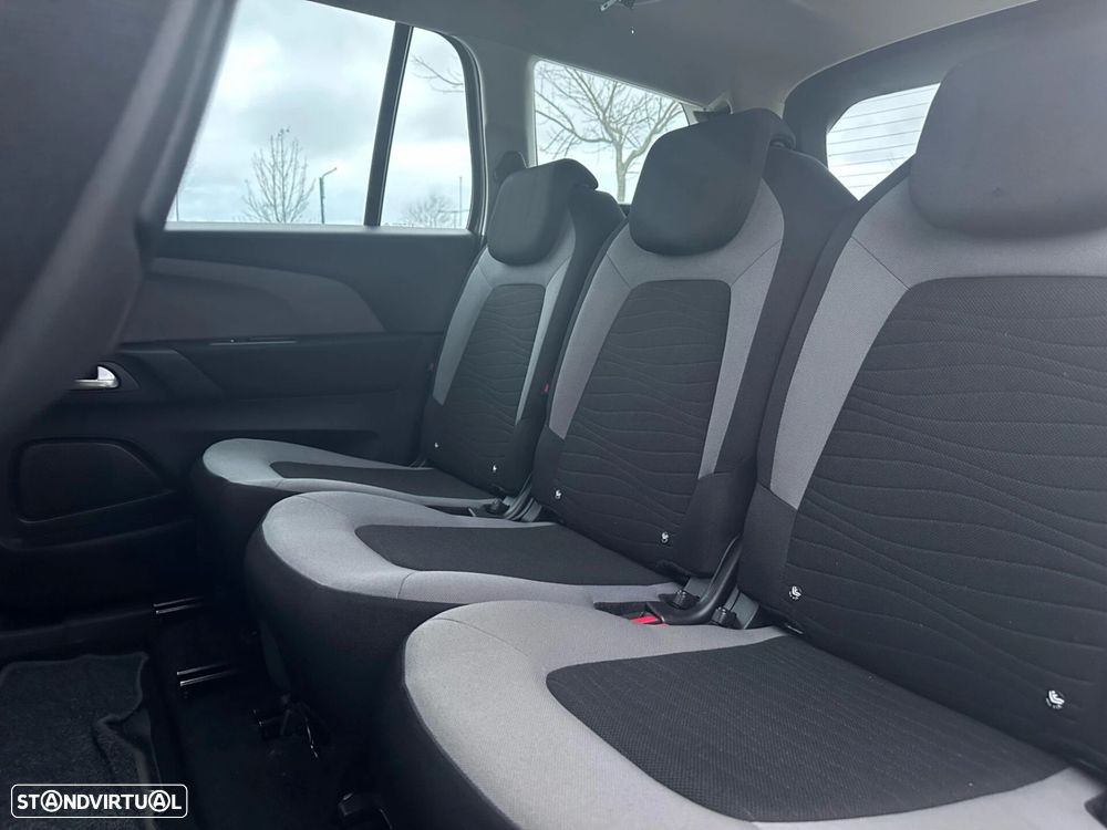 Citroën C4 Grand Picasso - 15