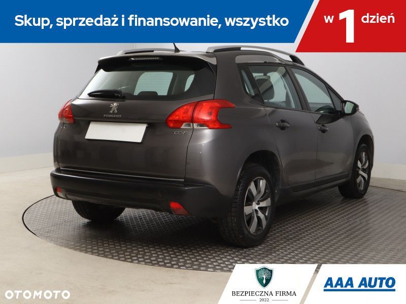 Peugeot 2008 - 7