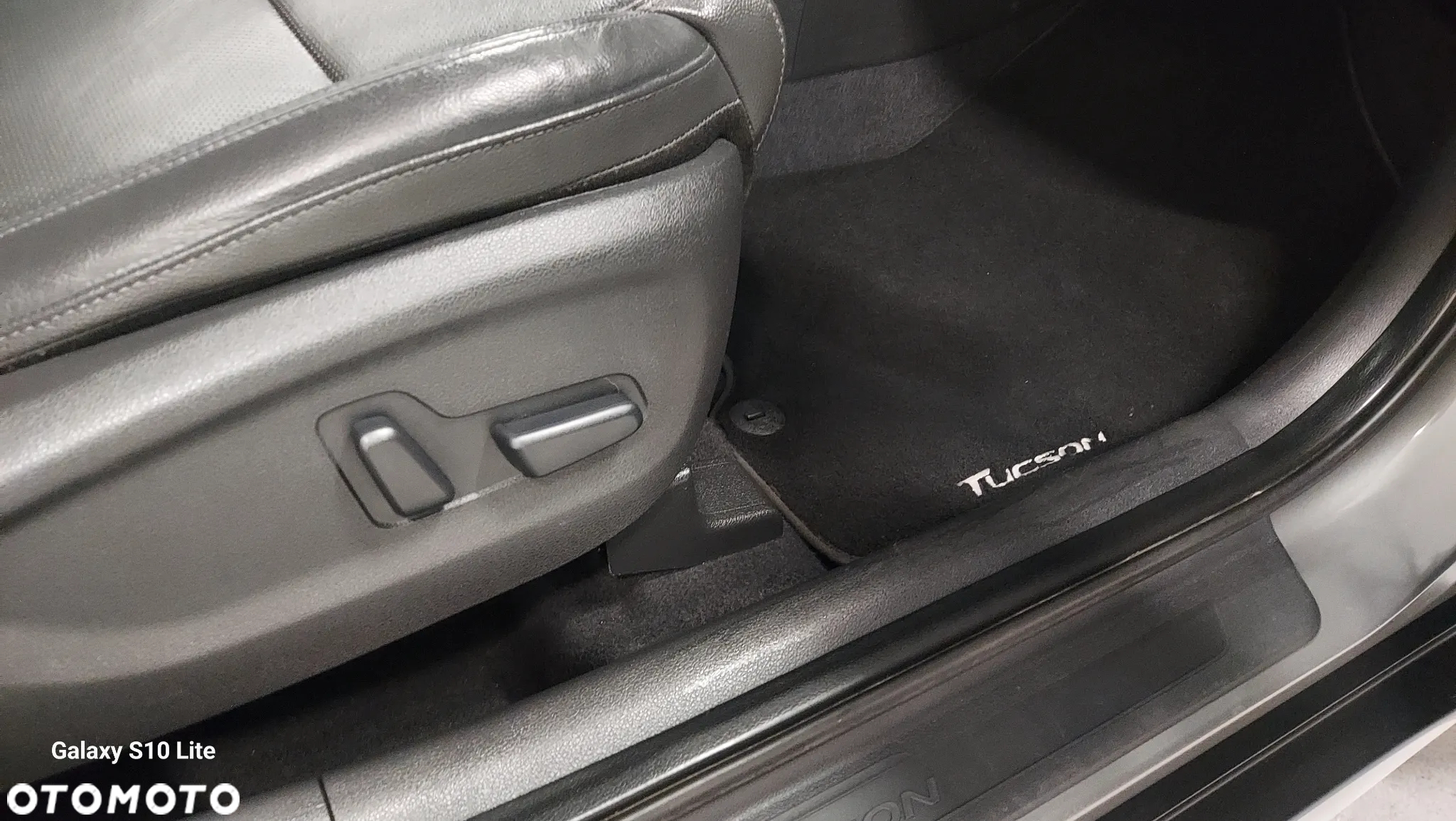Hyundai Tucson blue 1.6 CRDi 2WD DCT Premium - 18