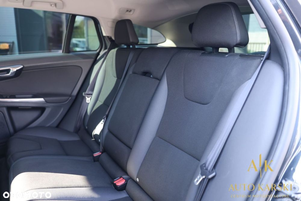 Volvo V60 - 34
