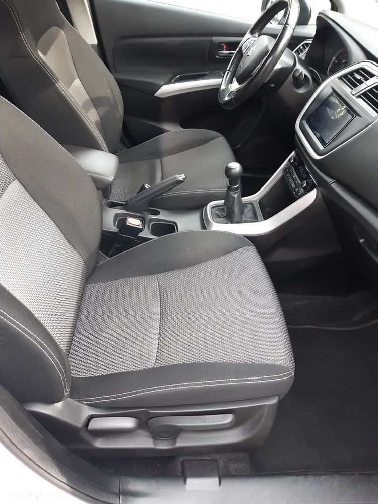 Suzuki SX4 - 13