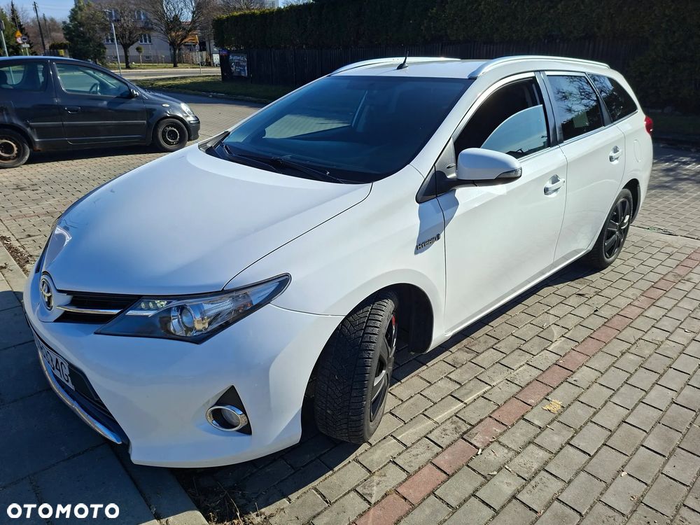Toyota Auris Hybrid 135 Active - 13