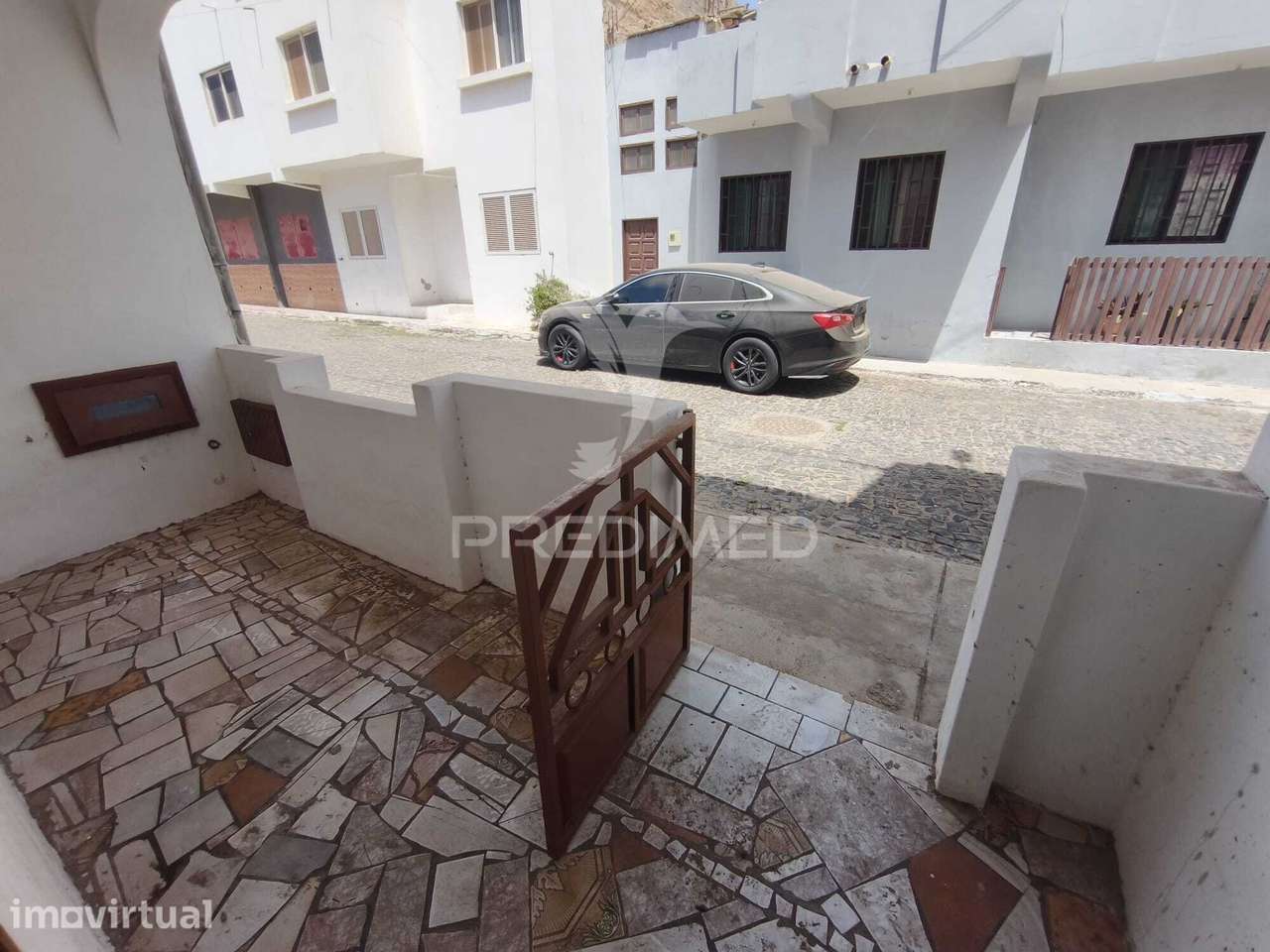 Moradia T7 com 2 Apartamentos T0 a 50 Metros da Praia | Santa Maria... - Grande imagem: 3/25