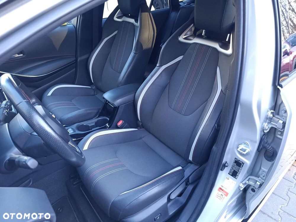 Toyota Corolla 1.8 Hybrid GR Sport - 24