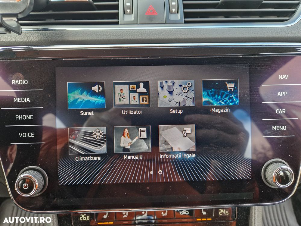 Skoda Superb 2.0 TDI DSG Ambition - 16