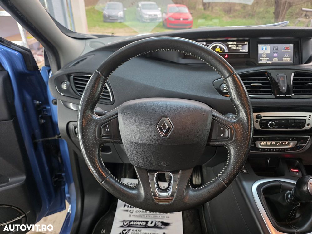 Renault Scenic - 15