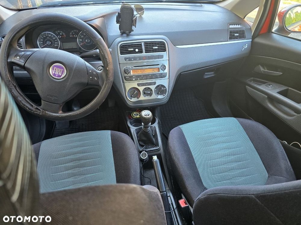 Fiat Punto - 6