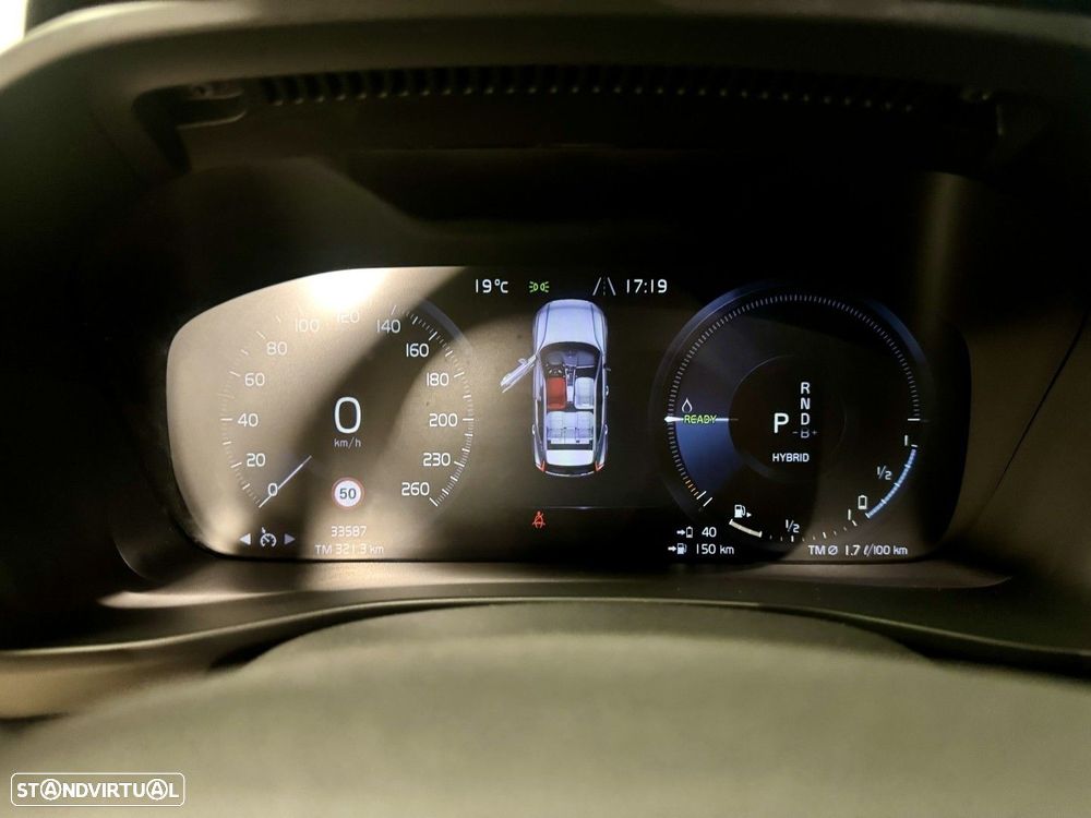 Volvo XC 40 1.5 T5 PHEV Momentum Plus - 10