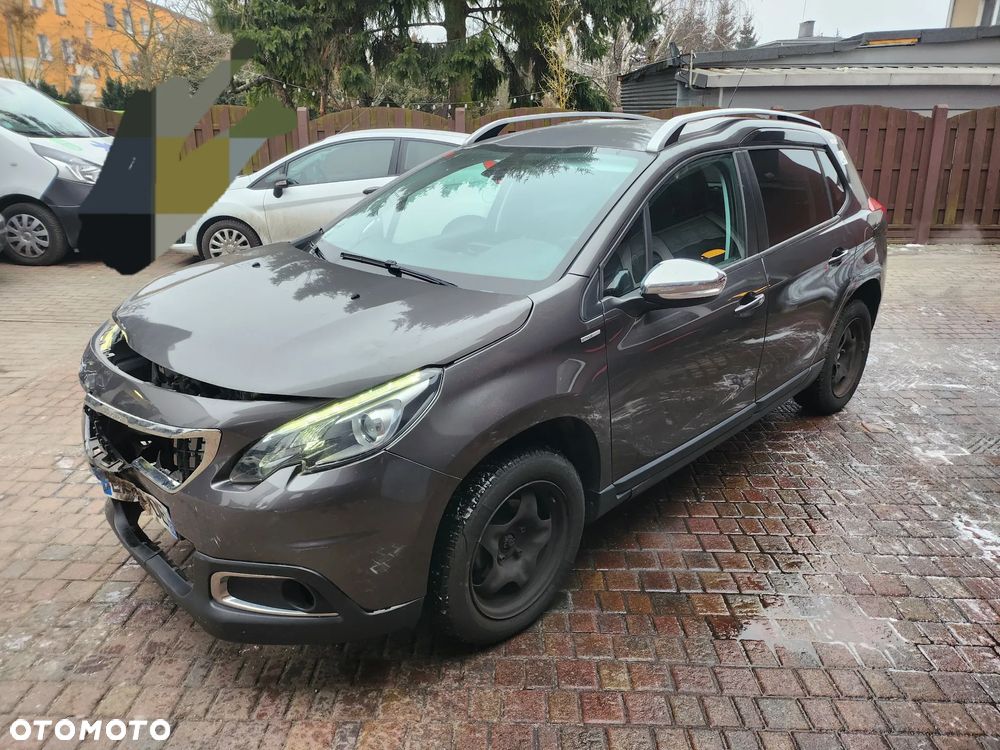 Peugeot 2008 BlueHDi 100 STOP & START Style - 1