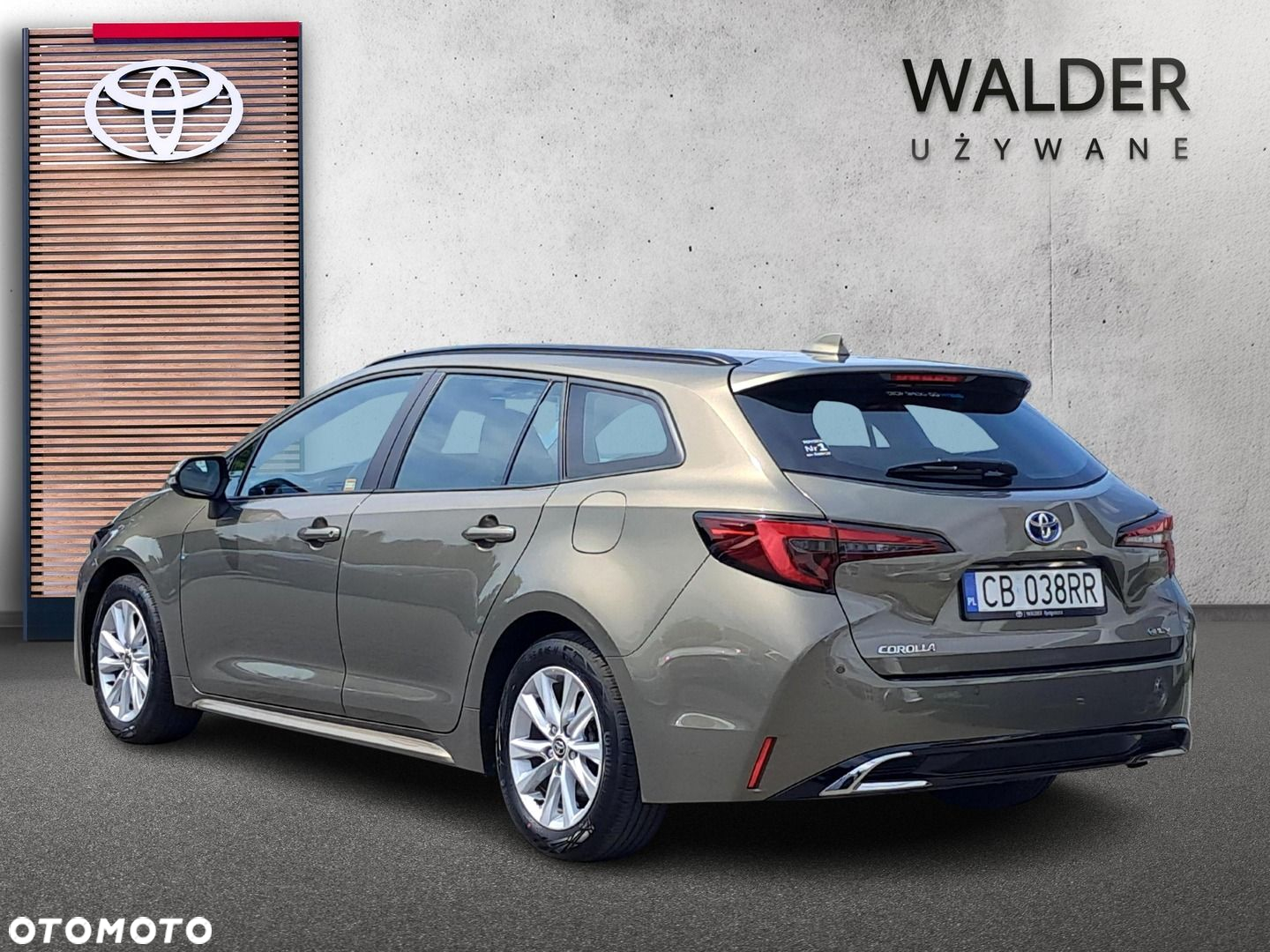 Toyota Corolla - 3