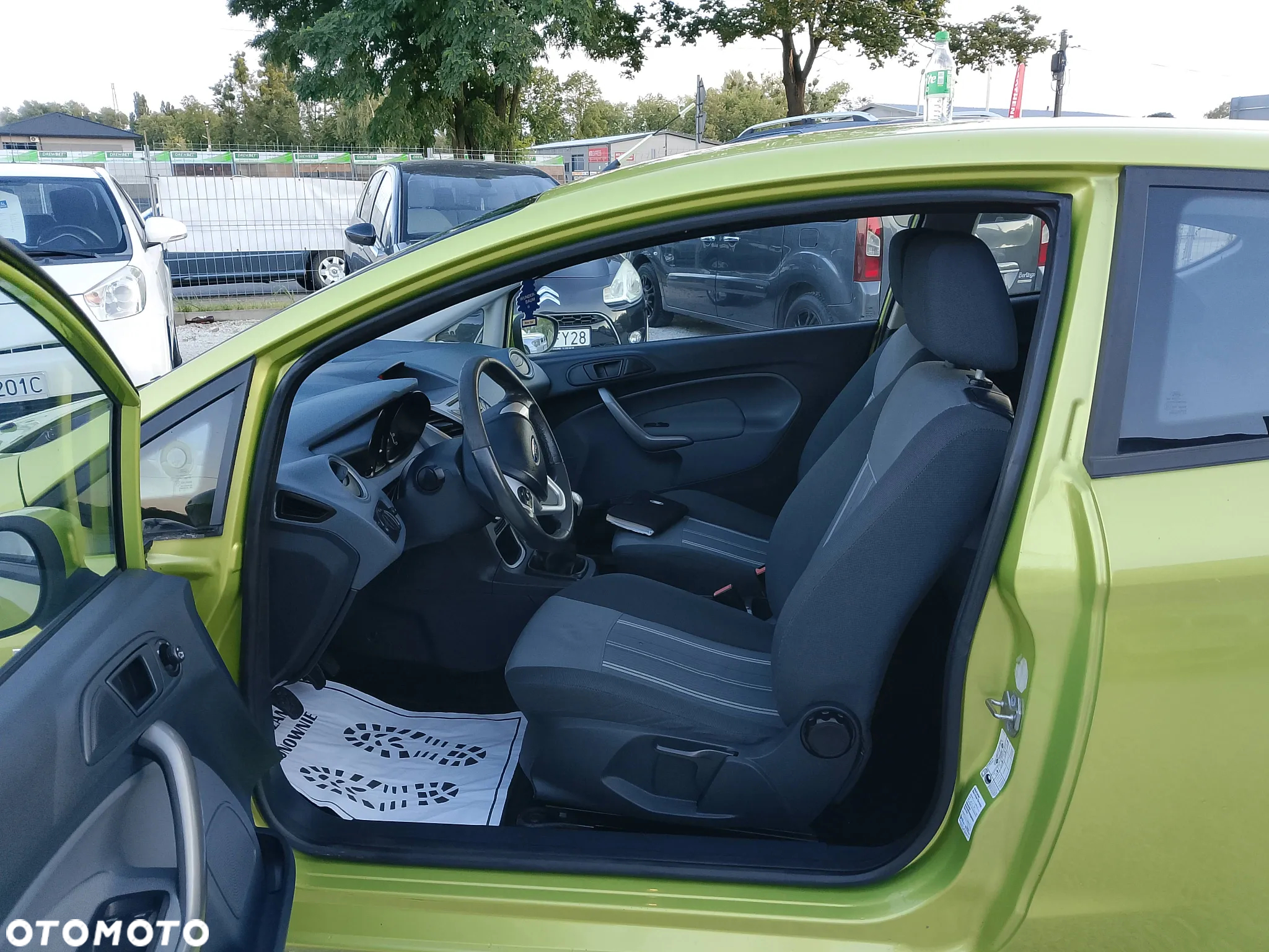 Ford Fiesta 1.25 Ambiente - 10