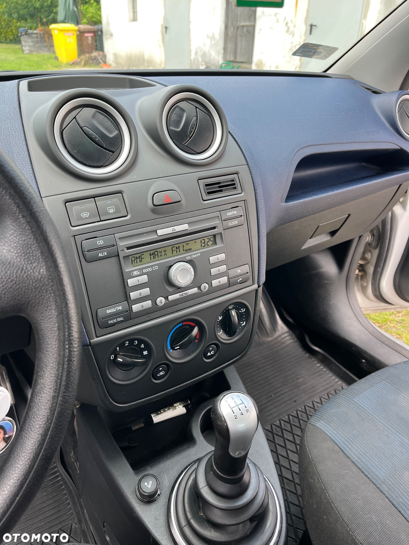 Ford Fiesta 1.3 - 10