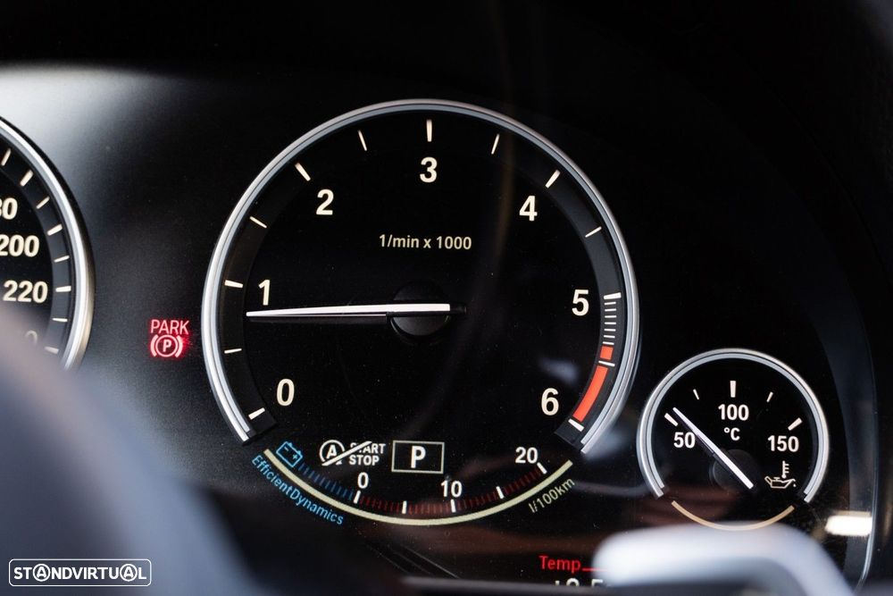 BMW 520 d ED Pack M - 24