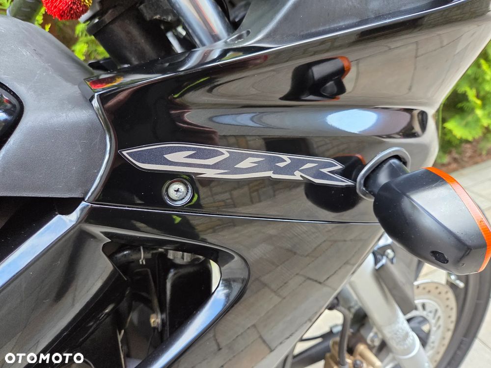 Honda CBR - 19