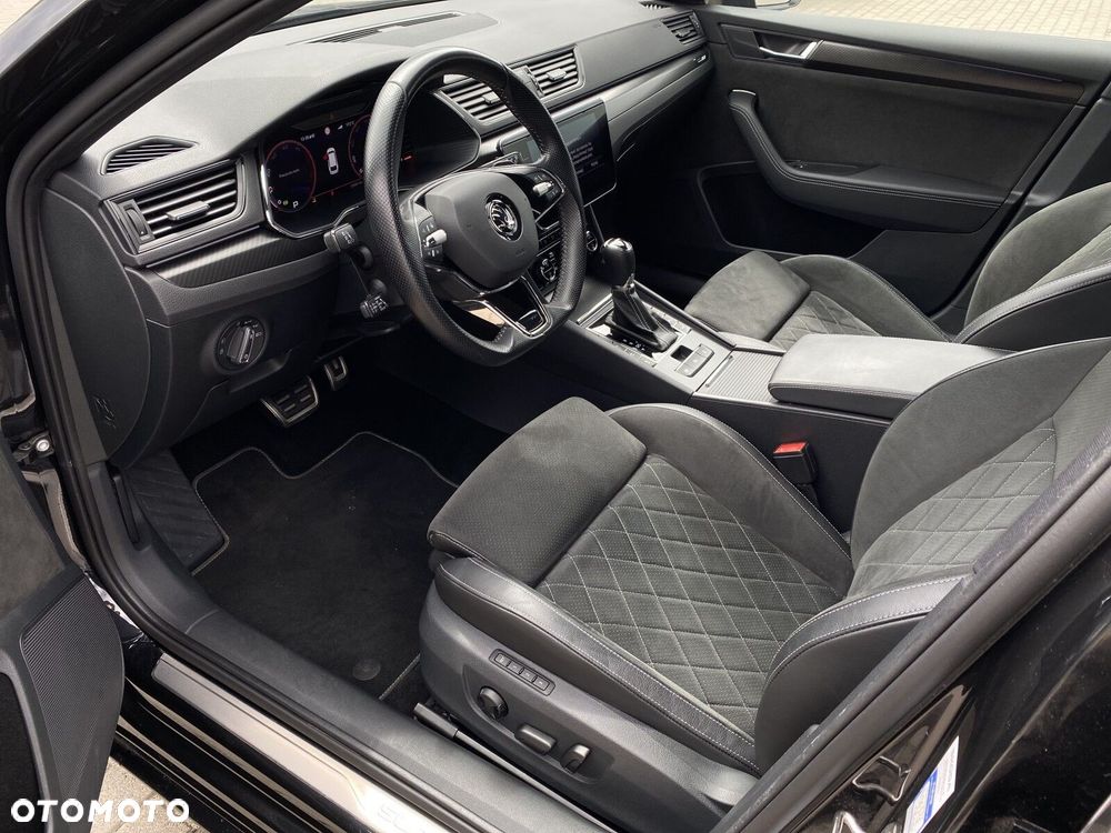 Skoda Superb 2.0 TDI SCR Sportline DSG - 10