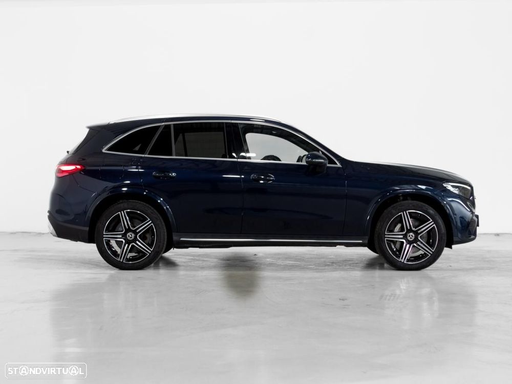 Mercedes-Benz GLC 300 e 4Matic - 2