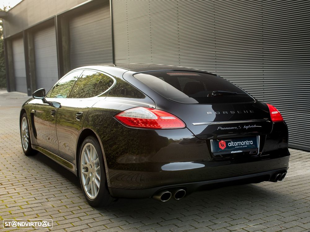 Porsche Panamera S Hybrid - 11
