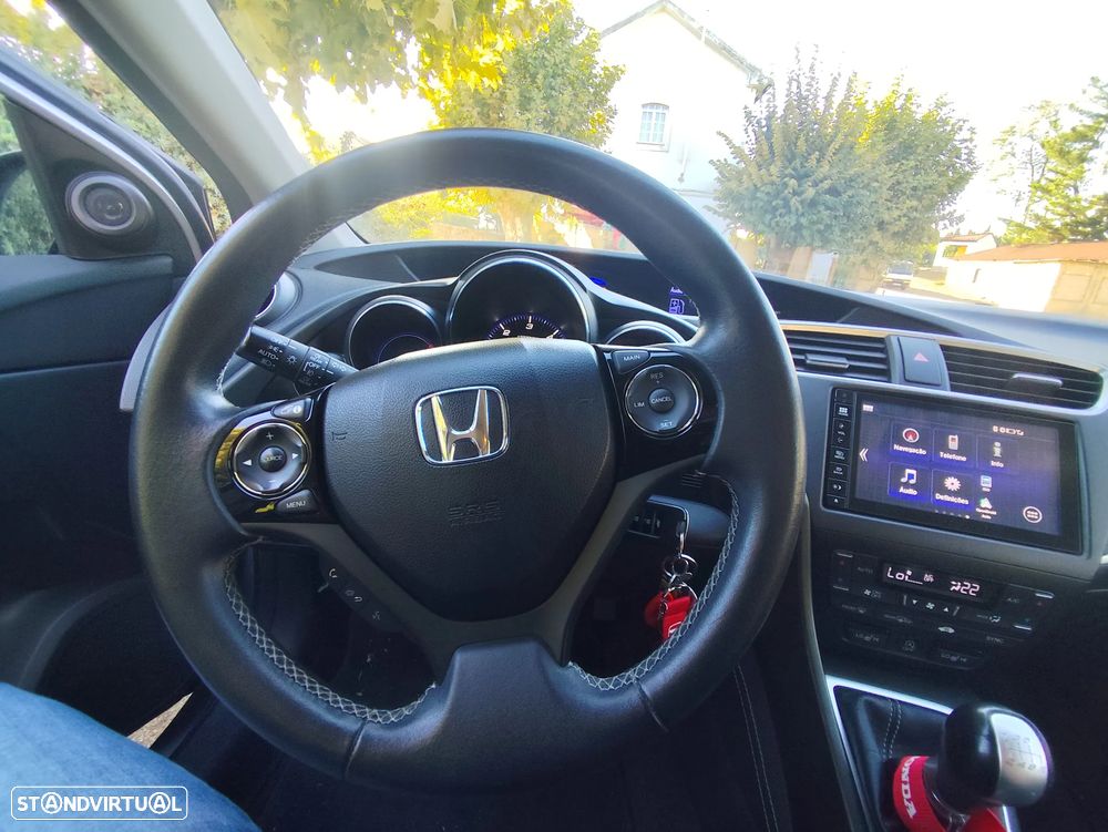 Honda Civic Tourer 1.6 i-DTEC Elegance Connect Navi+ADAS - 12