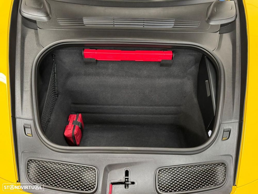 Porsche 911 (992) GT3 PDK - 49