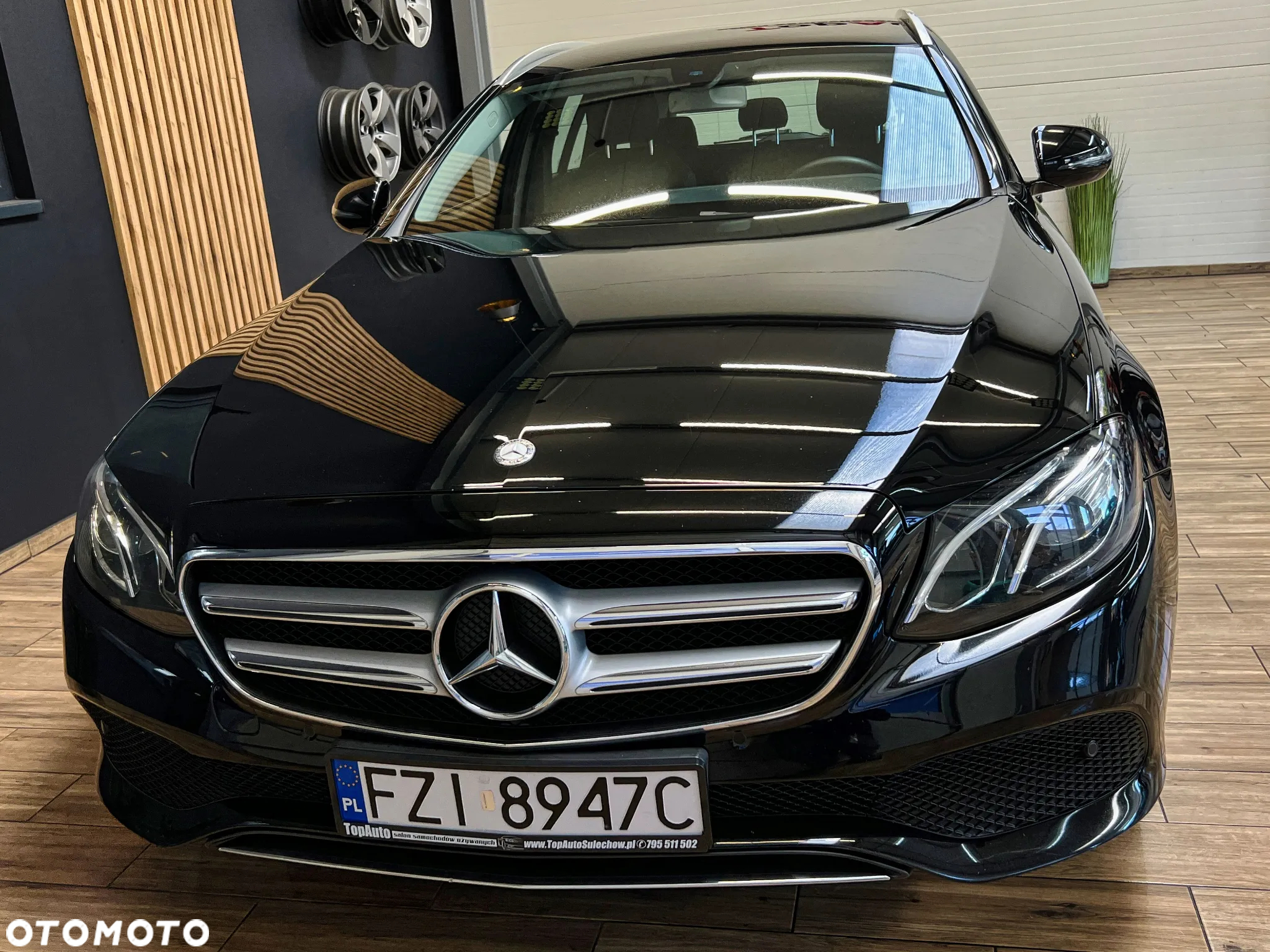 Mercedes-Benz Klasa E 220 d - 14