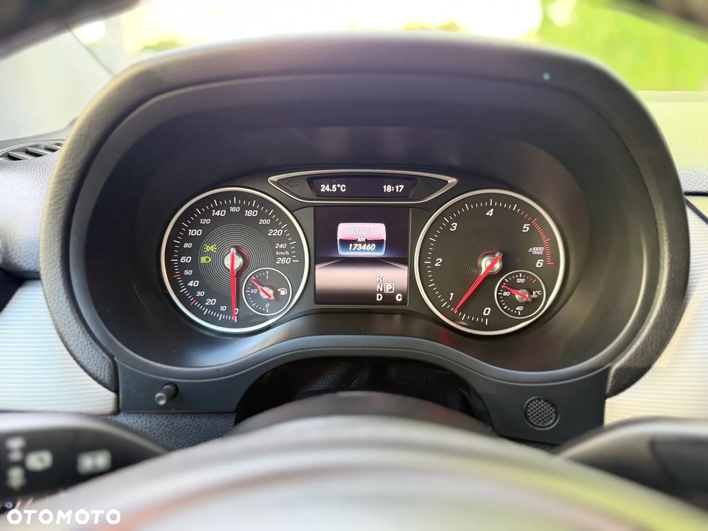 Mercedes-Benz Klasa B 200 (CDI) d 4Matic 7G-DCT - 20