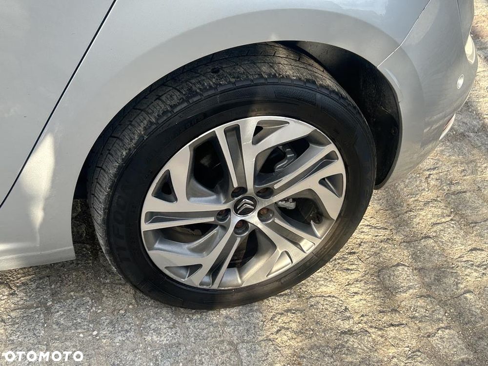 Citroën C4 Picasso - 32