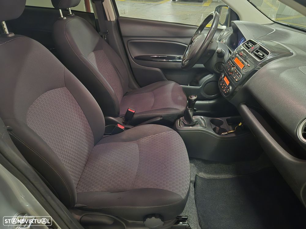 Mitsubishi Space Star 1.2 Intense - 35