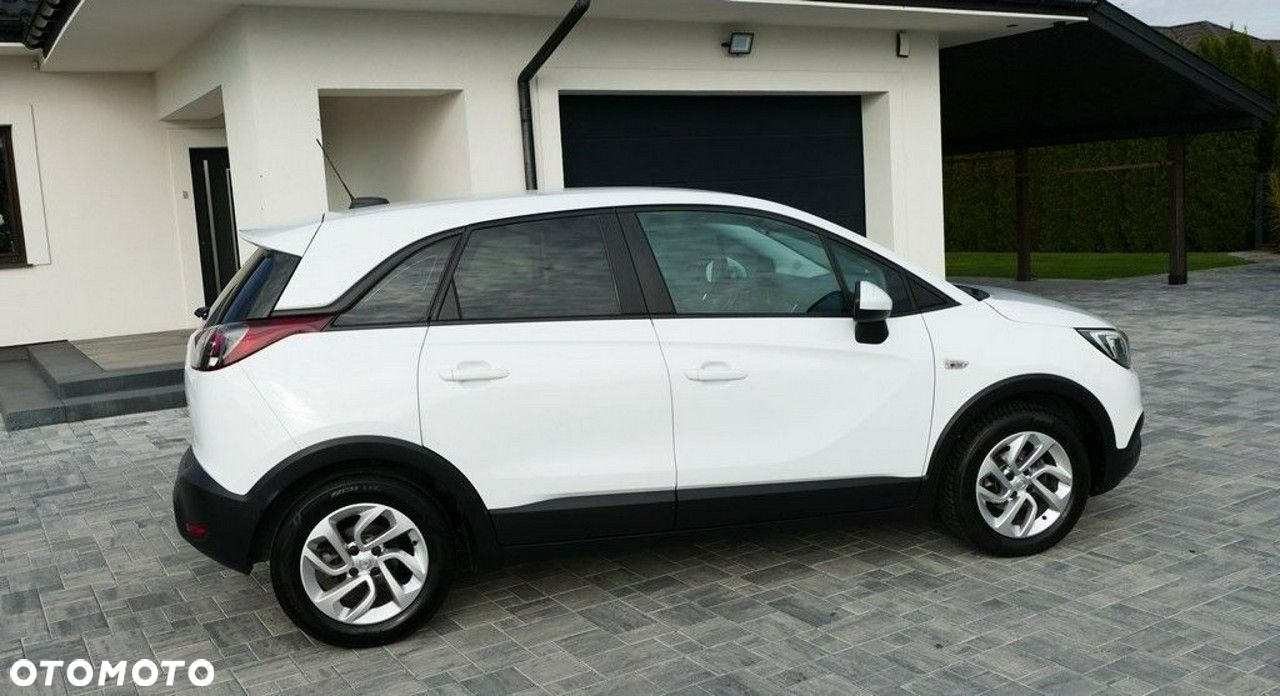 Opel Crossland X - 17
