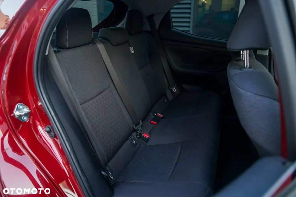 Toyota Yaris Hybrid 1.5 Premiere Edition - 29