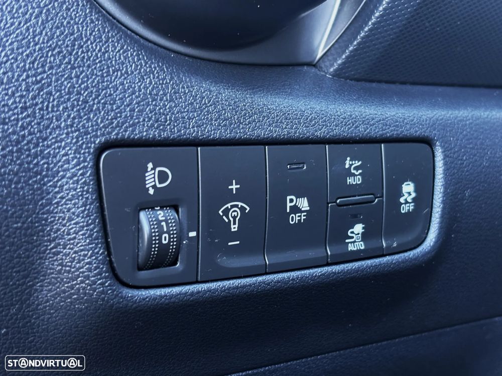 Hyundai Kauai Premium - 24