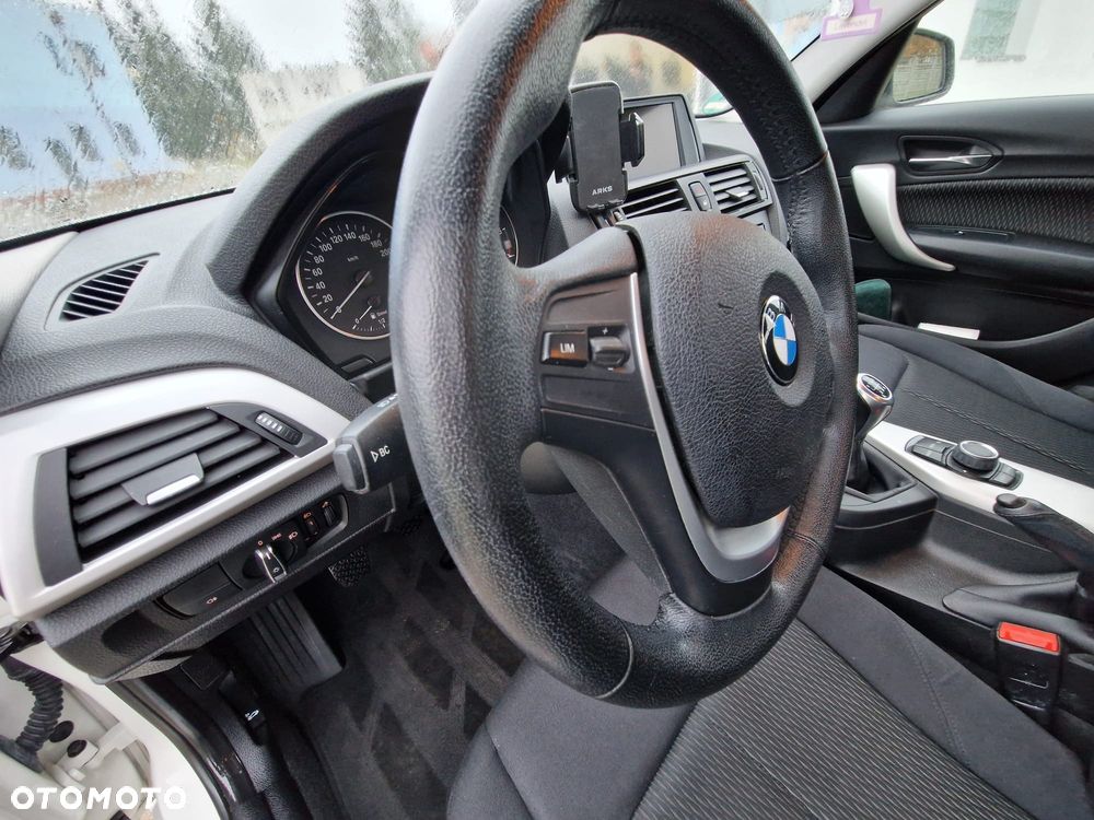 BMW Seria 1 - 14