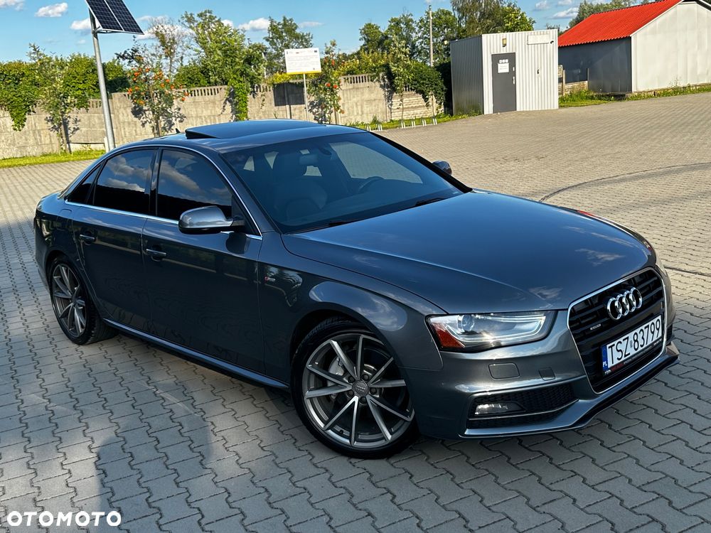 Audi A4 Limousine - 2