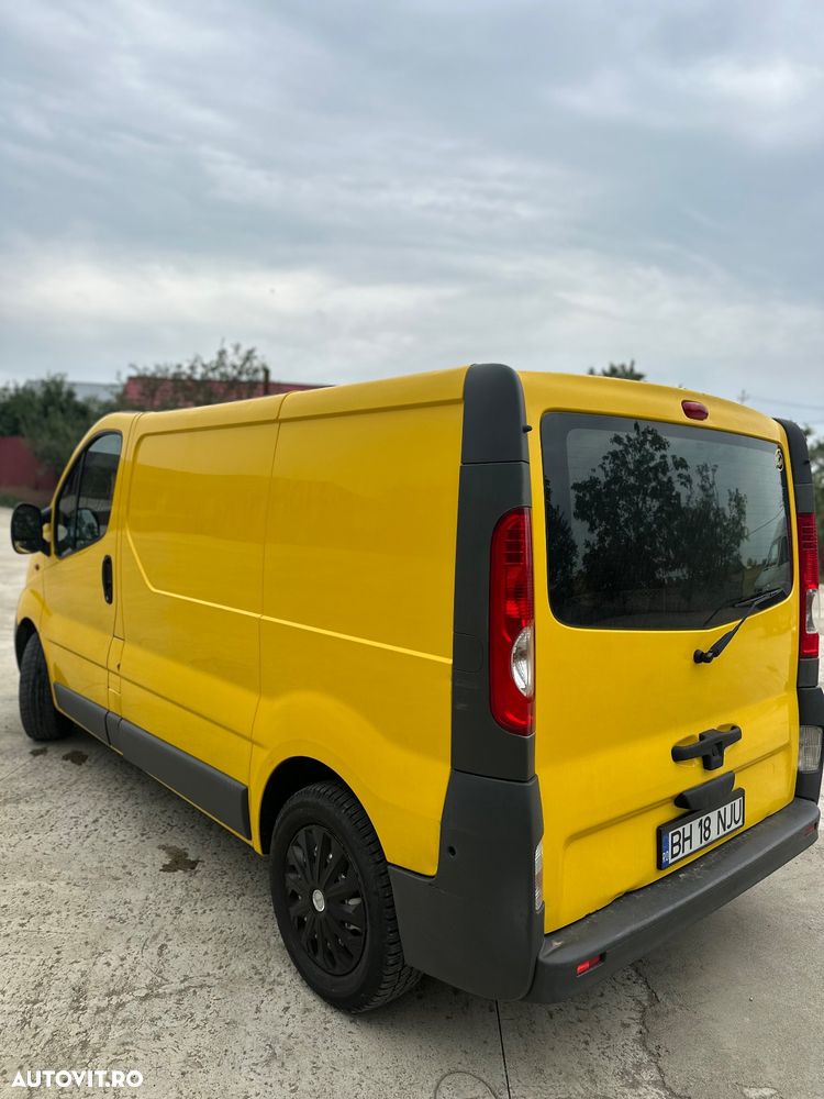 Opel Vivaro - 7