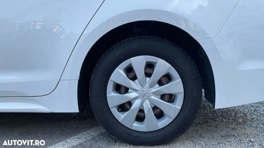 Toyota Corolla 1.8 HSD Eco - 8