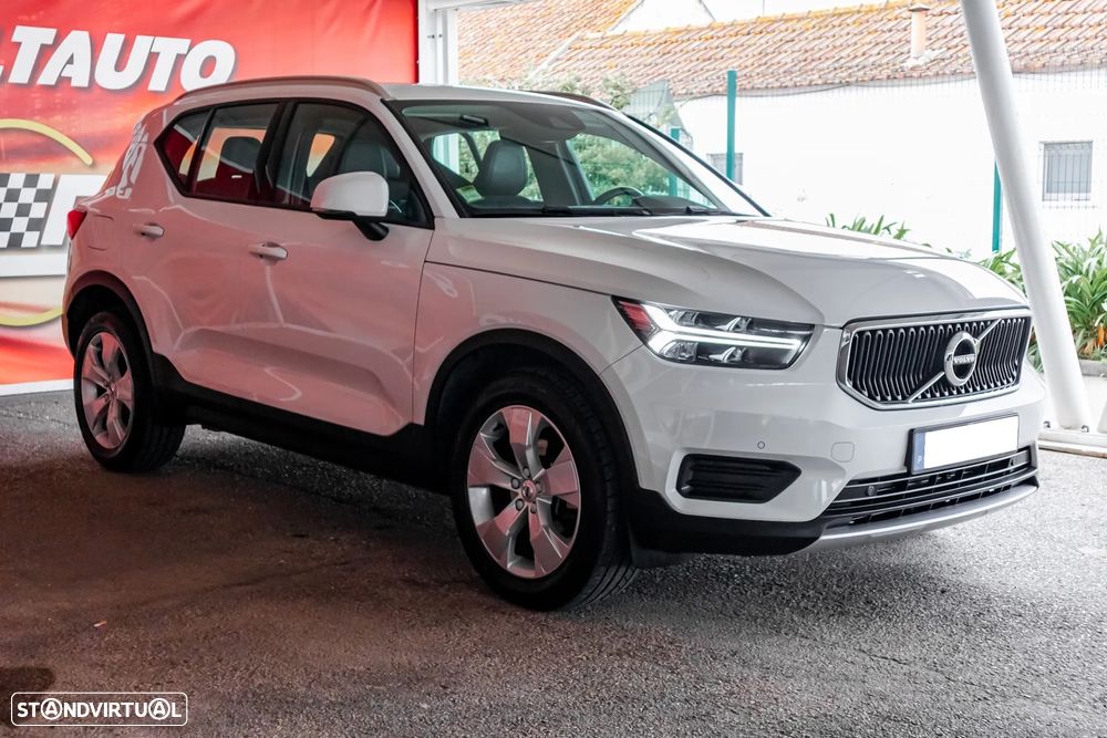 Volvo XC 40 2.0 D3 Momentum Plus Geartronic - 3