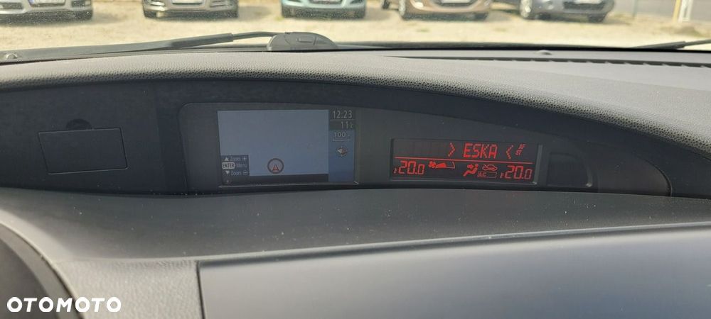 Mazda 3 1.6 CD Exclusive + - 25